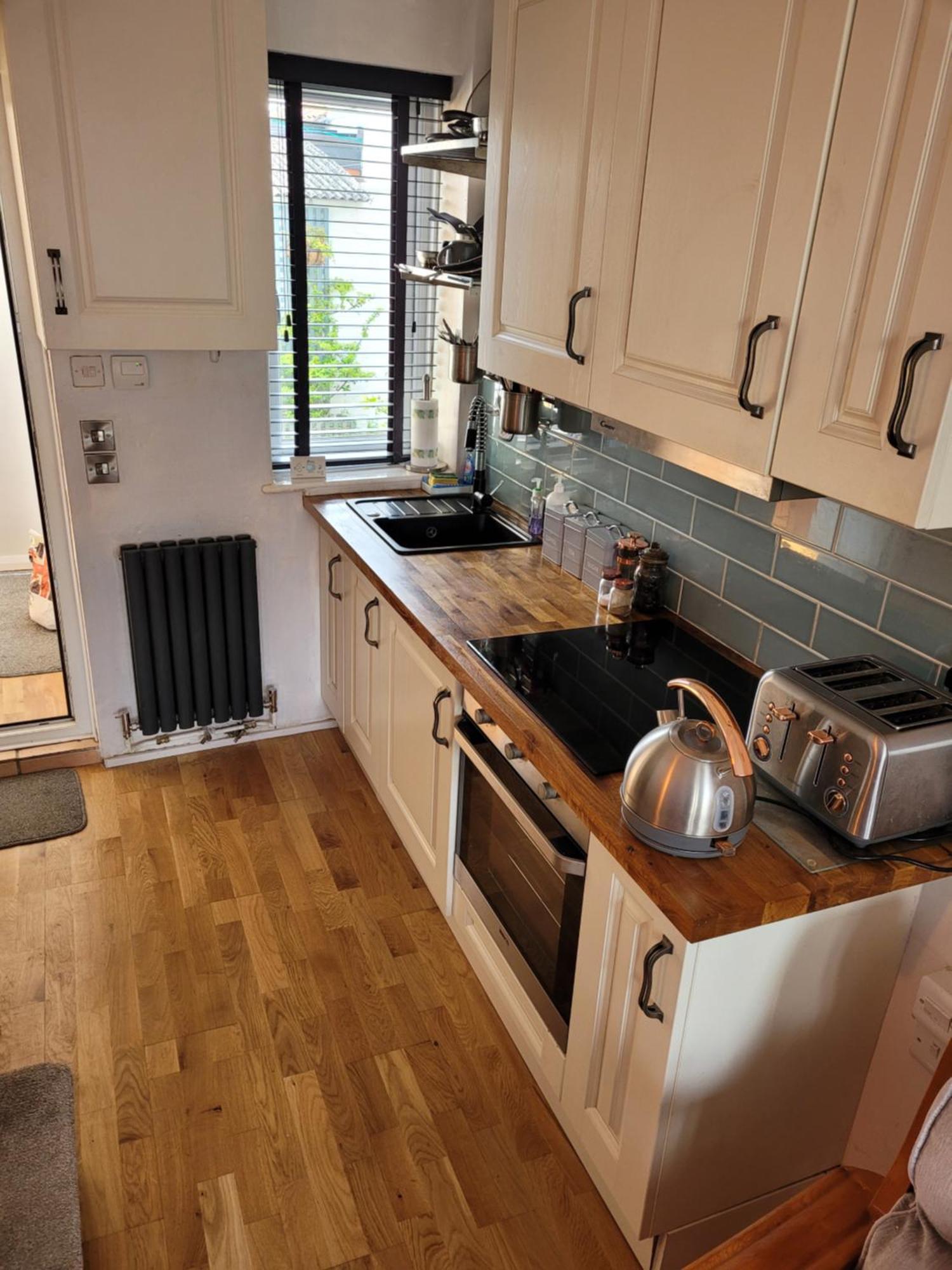Little Haven 1 Bedroom House Sought After Area Топшем Экстерьер фото