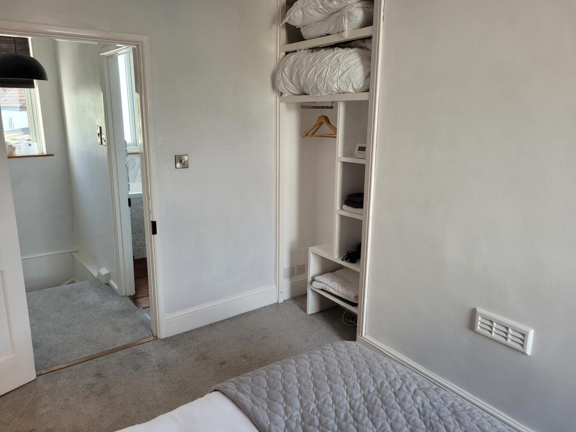 Little Haven 1 Bedroom House Sought After Area Топшем Экстерьер фото